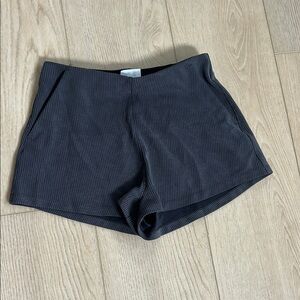 Lululemon Softstreme ribbed shorts size 8
